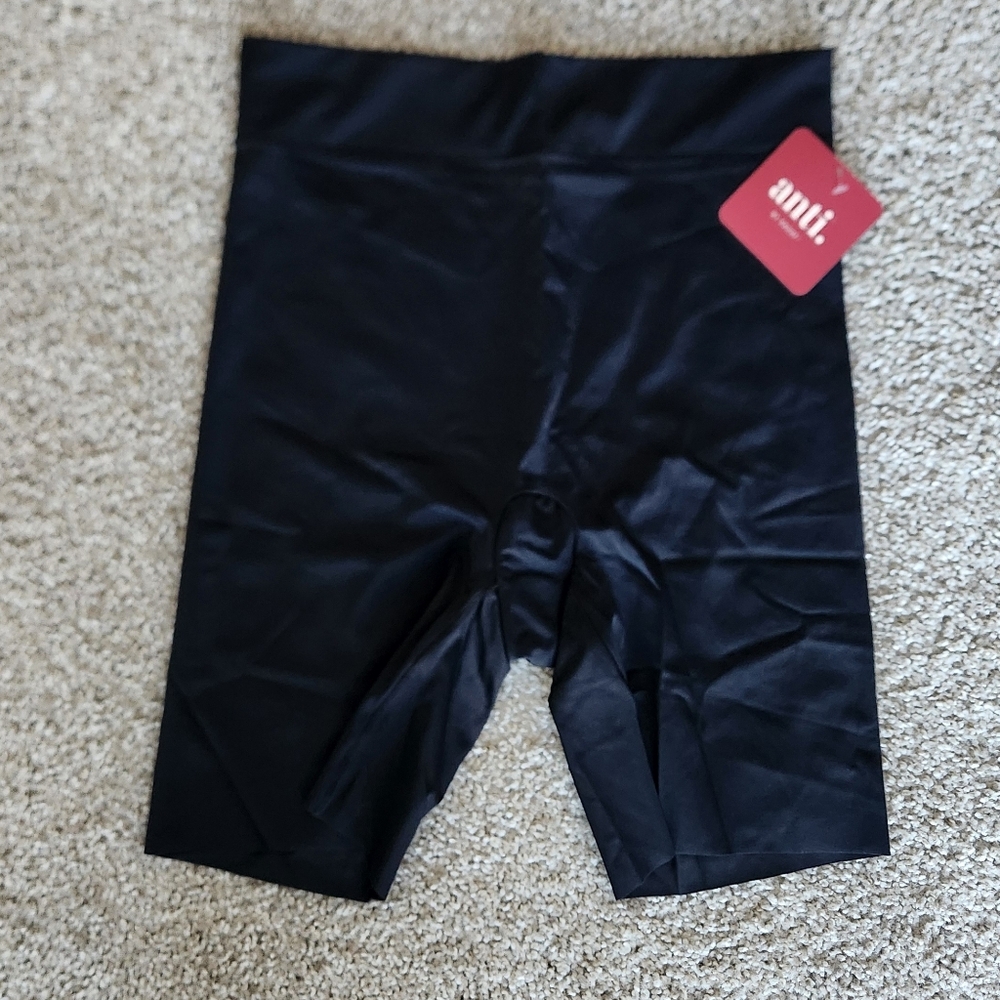 *NWT* anti. By Proof Black High-Waist Shaping Shorts